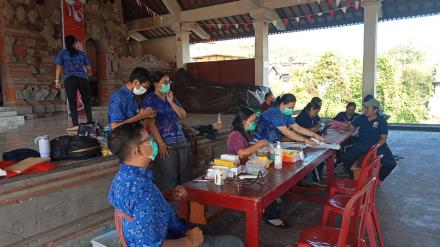 KEGIATAN RUTIN KADER LANSIA DESA SEMBIRAN: TINGKATKAN KESEHATAN DAN KESEJAHTERAAN LANSIA